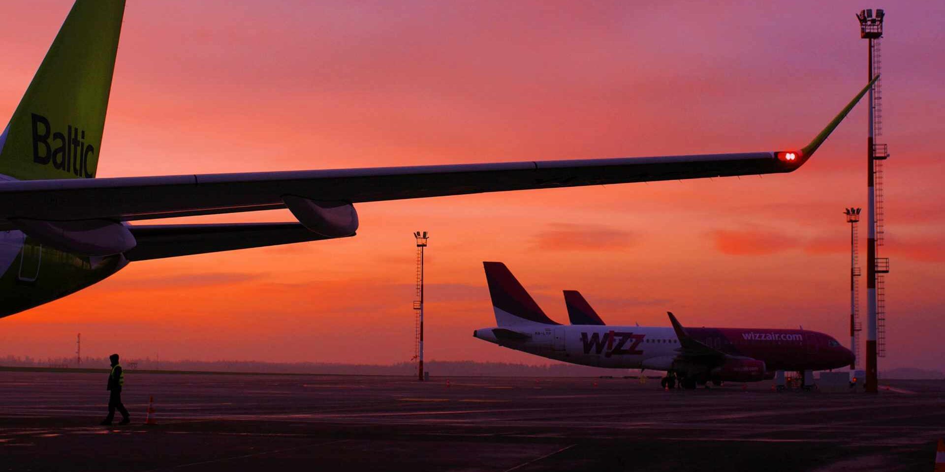 Airport Coach Hire for Heathrow & Gatwick – Stress-Free Group Airport Transfers Image